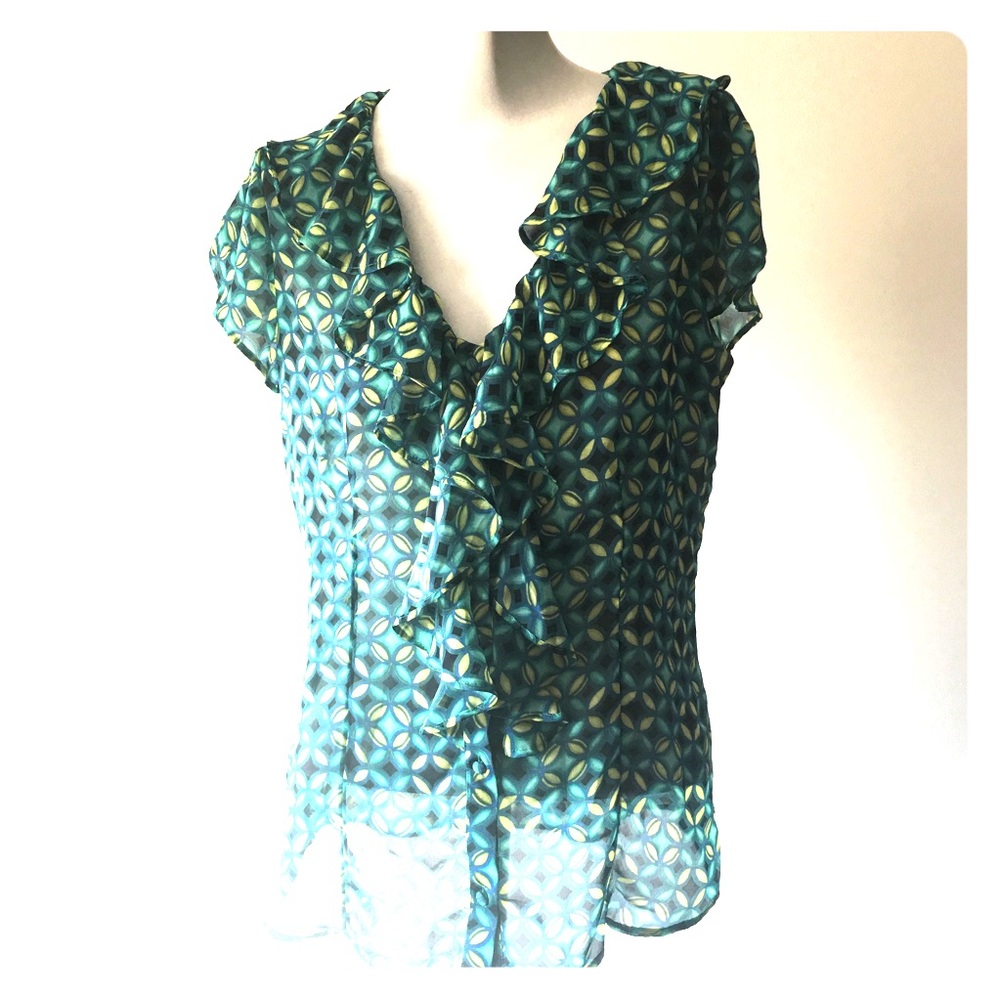 🆕Banana Republic Short Sleeve Ruffle Blouse